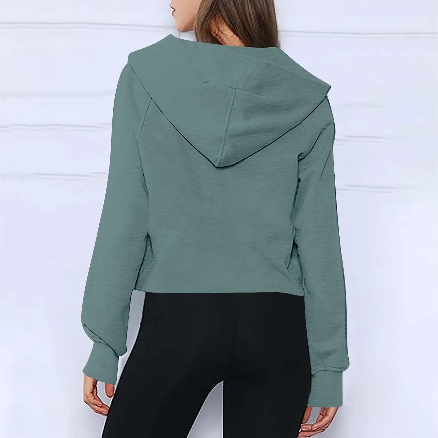 Half Zip Cropped Hoodies for Women Fleece Quarter Zip Pullover Oversized Sweatshirts with Thumb Hole 2024 Fall Clothes