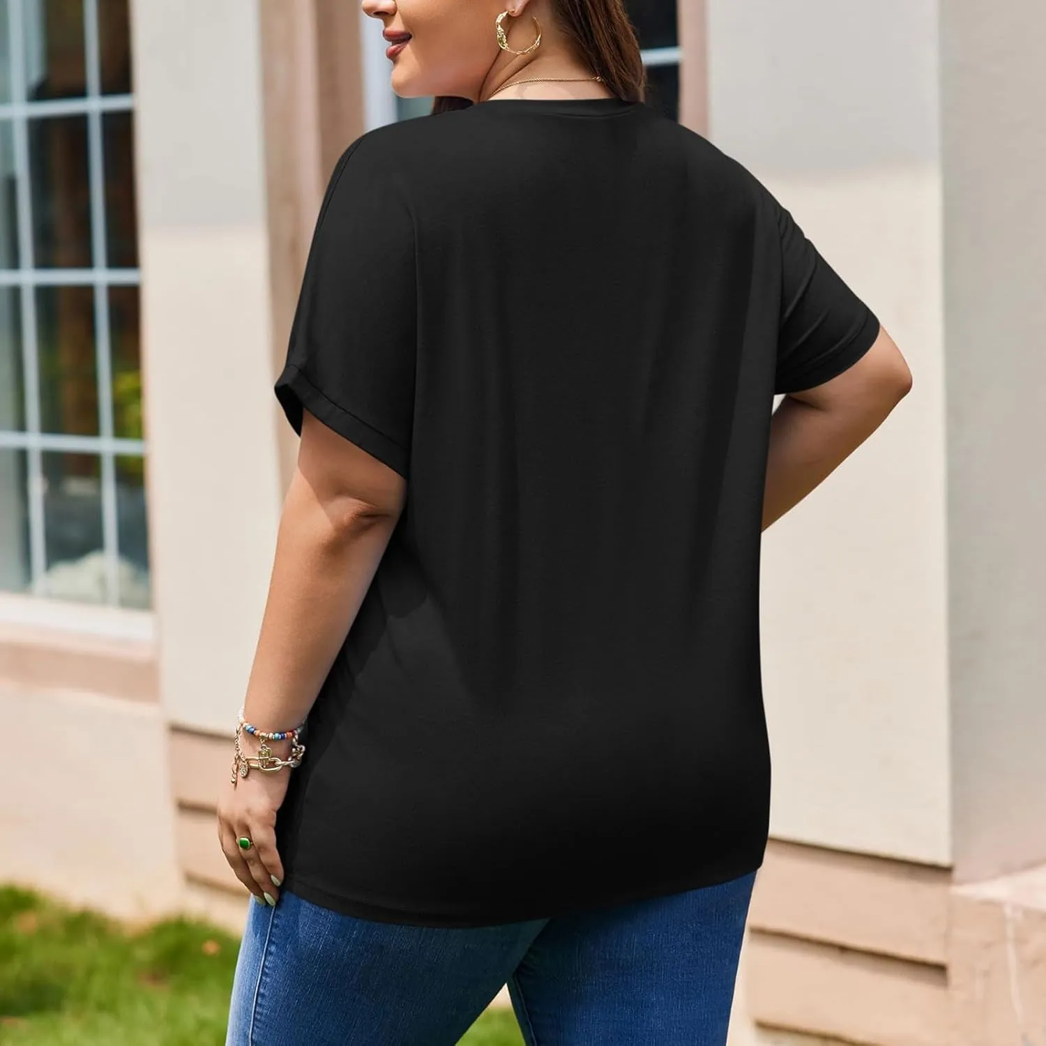 Plus Size Plain Tunic Tops for Women Summer Short Sleeve Crewneck Oversized T Shirt Fashion Comfy Casual Blouse with Pockets