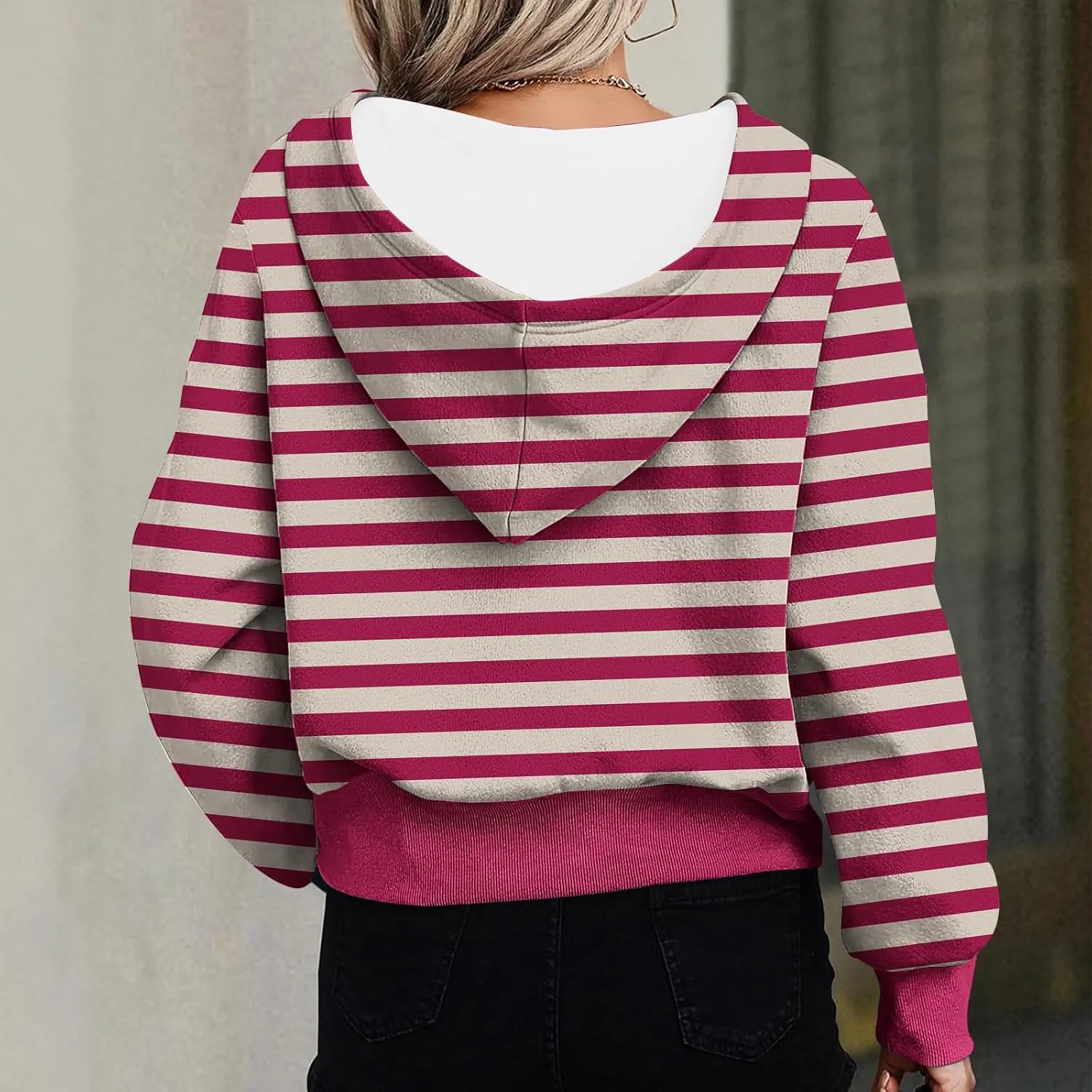 Women's Overszied Striped Sweatshirts Long Sleeve Half Zip Up Hoodies Winter Comfort Hoodies Y2K Fashion Cropped Clothes
